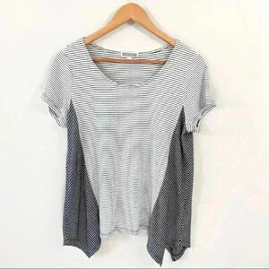Pleione black and white knit top